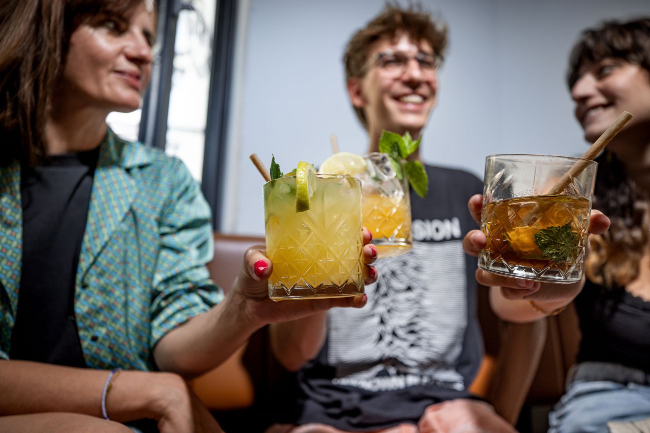 Burger mit hausgemachten, frischen Fries